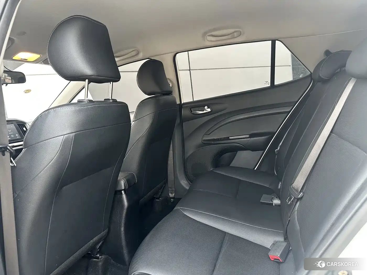 Kia KX1 2022 Белый из Китая, фото 2
