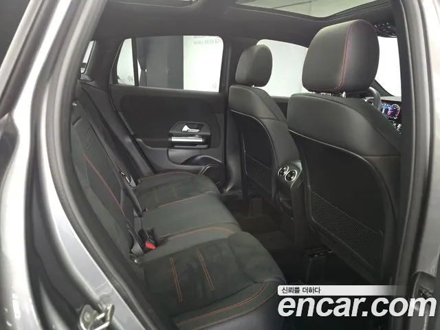 Mercedes-Benz GLA - Class H247 2024 Серый из Кореи, фото 2