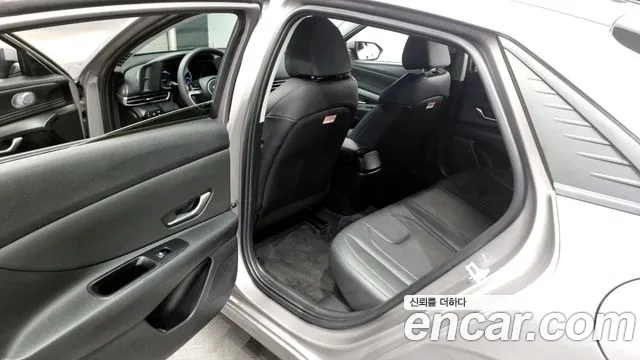 Hyundai Avante Hybrid (CN7) 2020 Серебряный из Кореи, фото 2