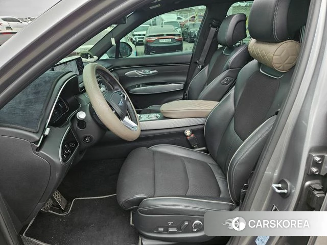 Genesis GV70 2021 Серебряный из Кореи, фото 2