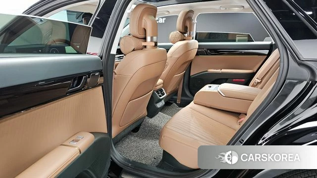 Hyundai Grandeur Hybrid (GN7) 2025 Черный из Кореи, фото 2