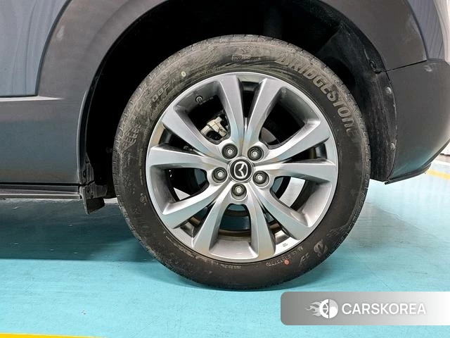 Mazda CX-30 2021 Темно-серый из Китая, фото 2