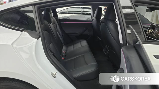 Tesla Model 3 2024 Белый из Кореи, фото 2
