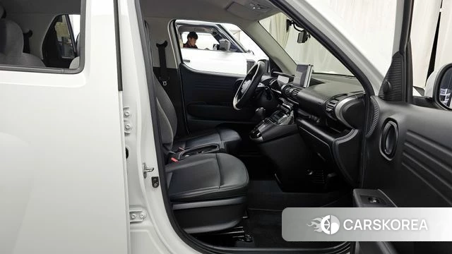 Hyundai Casper 2024 Белый из Кореи, фото 2