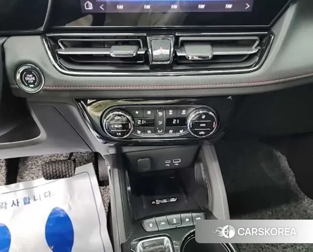 Chevrolet (GM Daewoo) The New Trail Blazer 2023 Черный из Кореи, фото 2