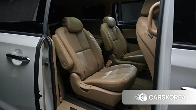 Kia The New Carnival 2019 Белый из Кореи, фото 2