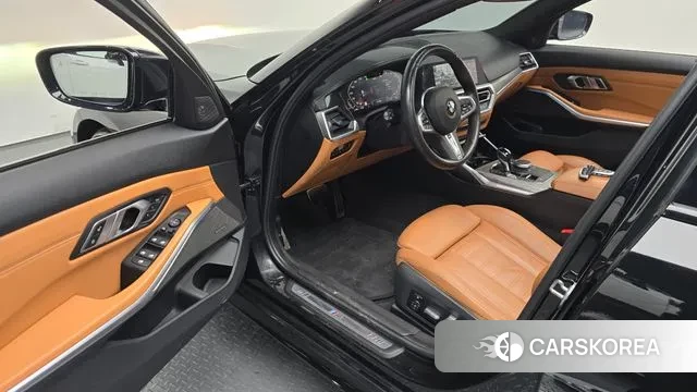 BMW 3 Series (G20) 2019 Черный из Кореи, фото 2