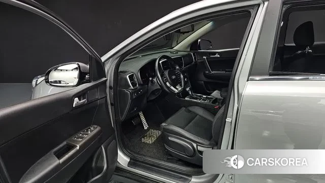 Kia Sportage The Bold 2020 Серебряный из Кореи, фото 2