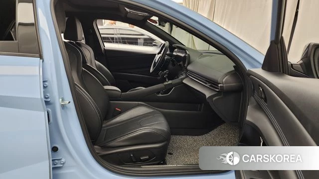 Hyundai Avante (CN7) 2023 Небесно-голубой из Кореи, фото 2