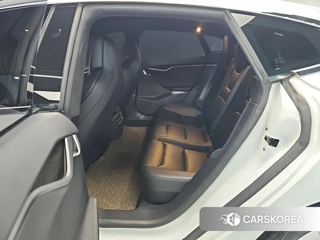 Tesla Model S 2019 Белый из Кореи, фото 2
