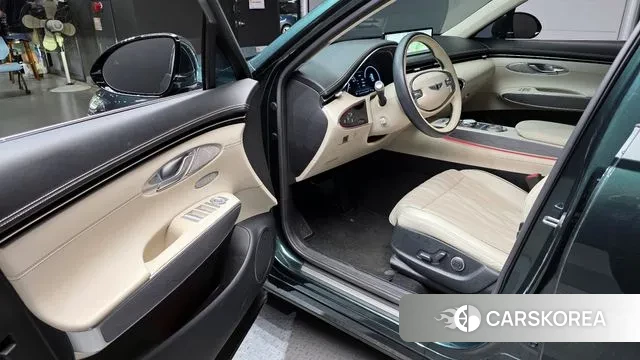 Genesis GV70 2022 Зеленый из Кореи, фото 2