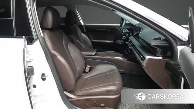 Hyundai Grandeur (GN7) 2023 Белый из Кореи, фото 2