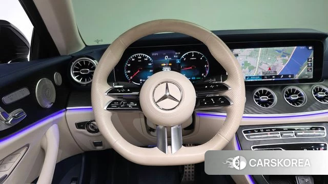 Mercedes-Benz E-Class W213 2023 Черный из Кореи, фото 2