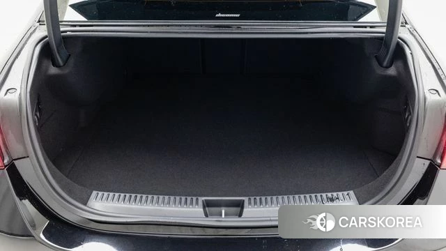 Mercedes-Benz E-Class W214 2025 Черный из Кореи, фото 2