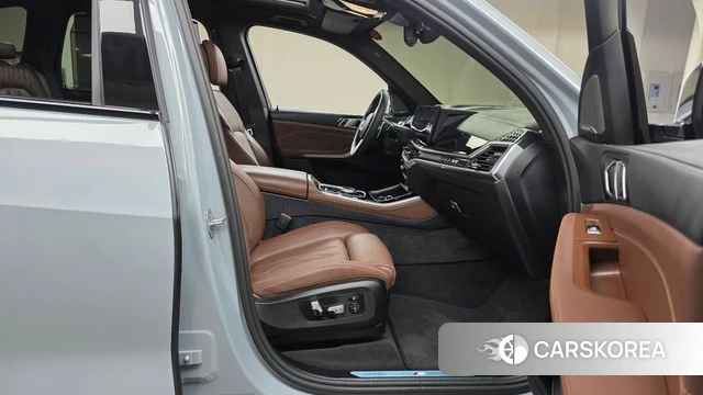 BMW X5 (G05) 2025 Цвет галактики из Кореи, фото 2