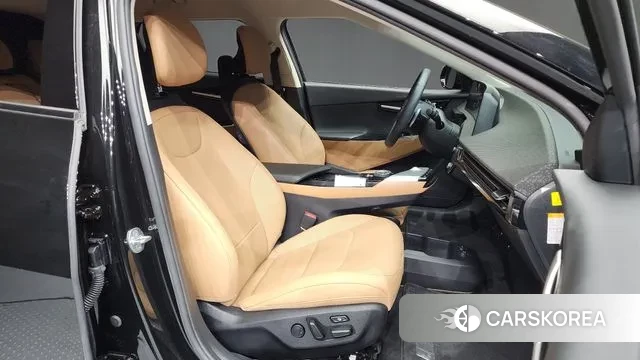 Kia EV6 2022 Черный из Кореи, фото 2