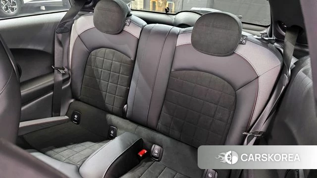 Mini Cooper S 2024 Белый из Кореи, фото 2