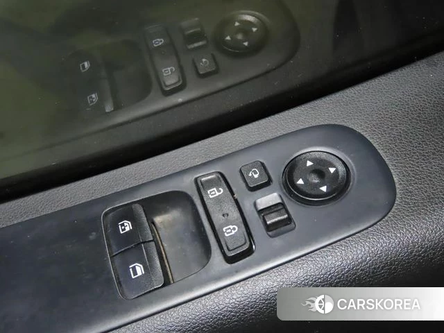 Hyundai Staria 2022 Черный из Кореи, фото 2