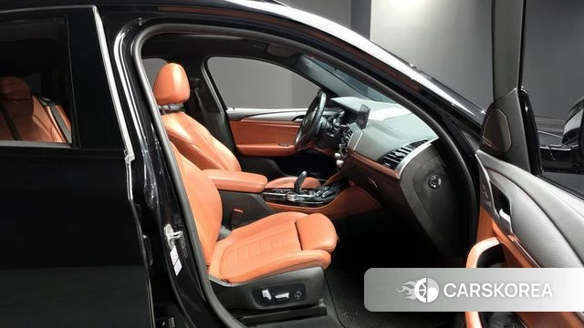 BMW X4 (G02) 2020 Черный из Кореи, фото 2