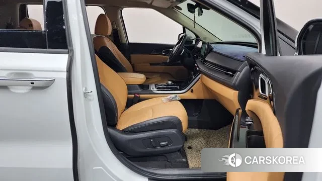 Kia Carnival 4th generation 2022 Белый из Кореи, фото 2