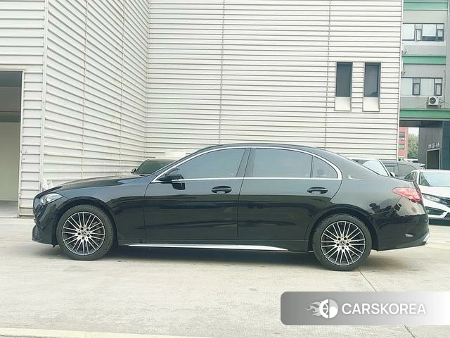 Mercedes-Benz Class C 2024 Черный из Китая, фото 2