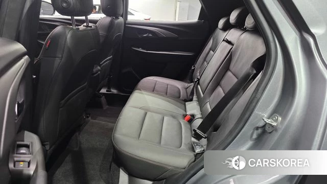 Chevrolet (GM Daewoo) Trailblazer 2022 Серебристо-серый из Кореи, фото 2
