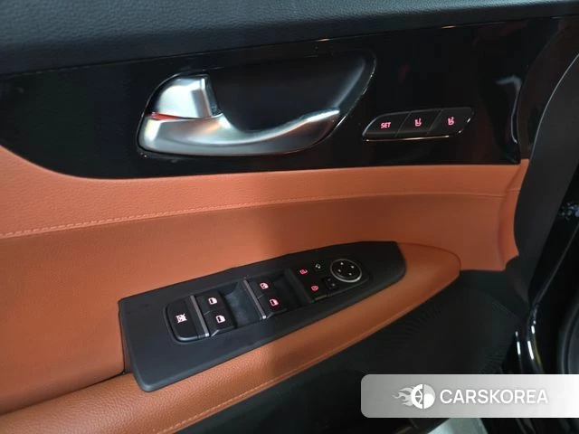 Kia The New K3 2nd generation 2022 Черный из Кореи, фото 2