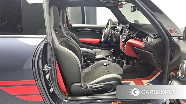 Mini Cooper S 2021 Серый из Кореи, фото 2