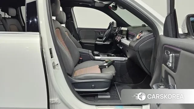 Mercedes-Benz EQB X243 2022 Белый из Кореи, фото 2