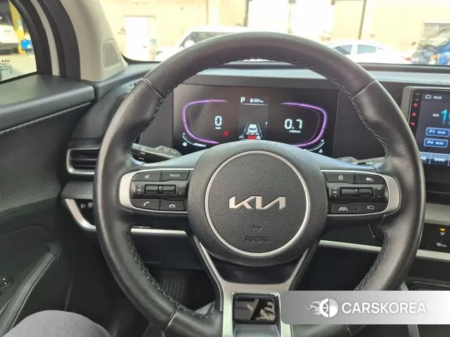 Kia Sportage 5th Generation 2022 Белый из Кореи, фото 2