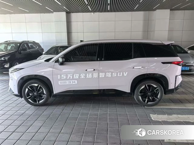 Toyota Platinum Wisdom 3X 2025 Фиолетовый из Китая, фото 2