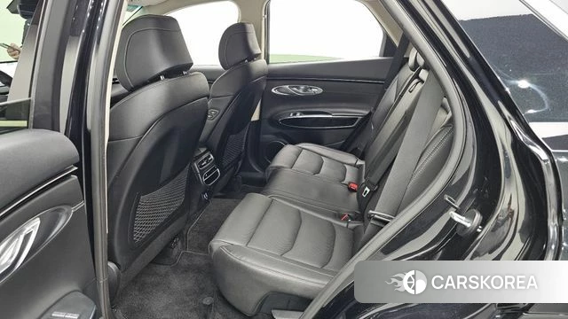 Genesis GV70 2022 Черный из Кореи, фото 2