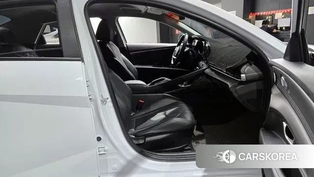 Hyundai Avante (CN7) 2021 Белый из Кореи, фото 2