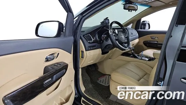 Kia The New Carnival id 2917888 из Кореи 2