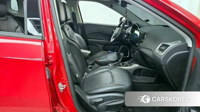 Jeep Compass 2nd Generation 2018 Красный из Кореи, фото 2