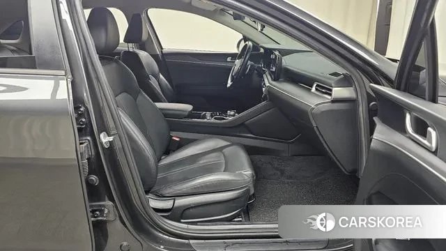 Kia K5 3rd generation 2021 Серый из Кореи, фото 2