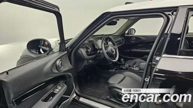 Mini Cooper D Clubman 2021 Черный из Кореи, фото 2