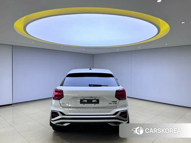 Audi Q2L 2022 Белый из Китая, фото 2
