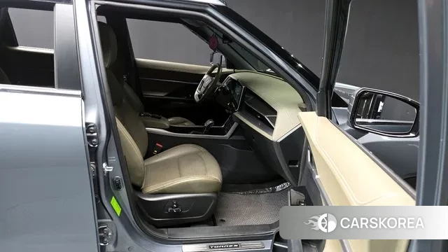 Ssangyong Torres 2023 Серый из Кореи, фото 2