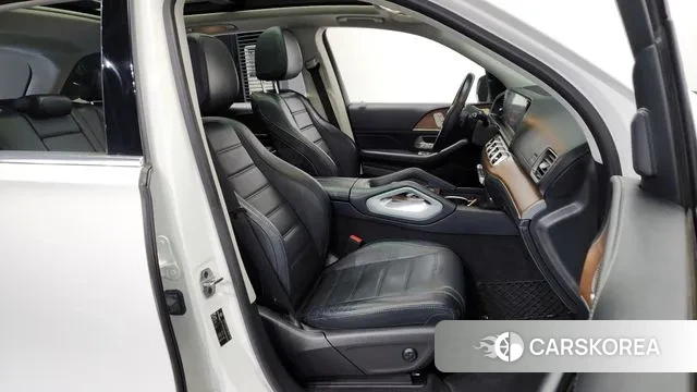 Mercedes-Benz GLE-Class W167 2021 Белый из Кореи, фото 2