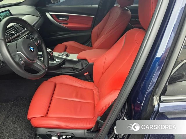 BMW 3 Series (F30) 2018 Синий из Кореи, фото 2