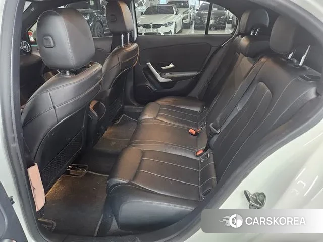 Mercedes-Benz A-Class W177 2021 Белый из Кореи, фото 2