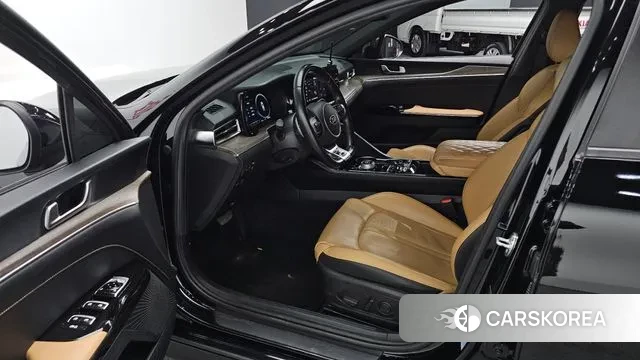 Kia K5 3rd generation 2021 Черный из Кореи, фото 2