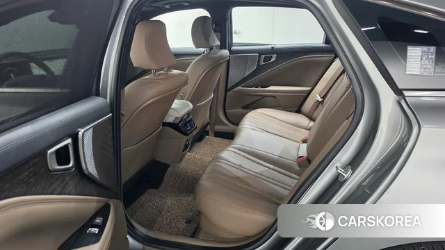 Kia K8 Hybrid 2022 Серебряный из Кореи, фото 2