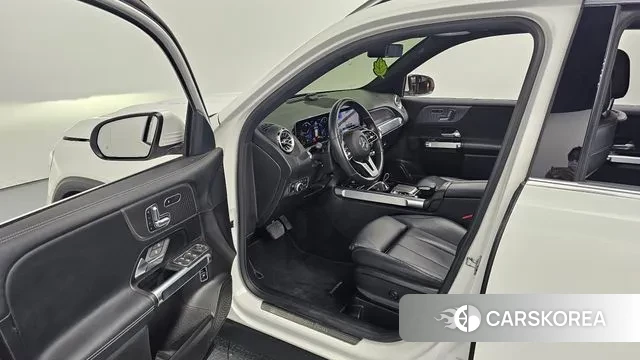 Mercedes-Benz GLB-Class X247 2020 Белый из Кореи, фото 2