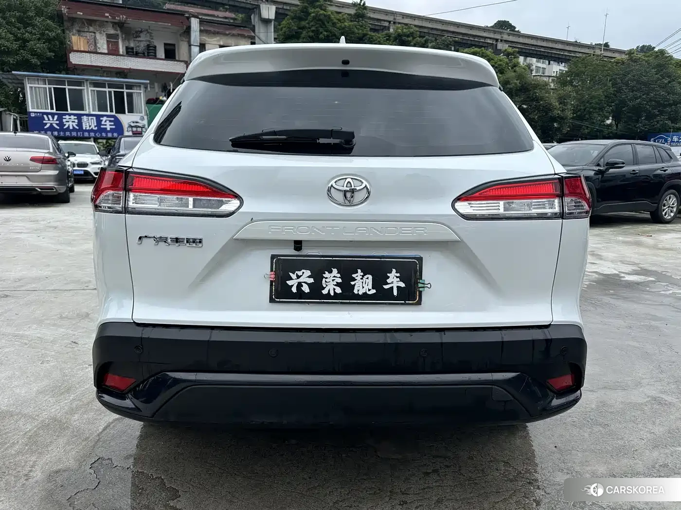 Toyota Frontlander 2025 Белый из Китая, фото 2