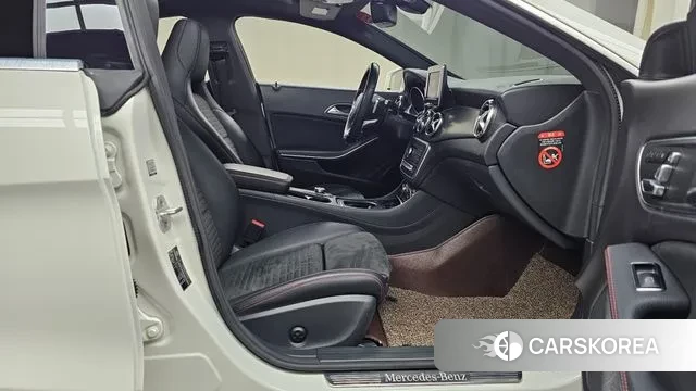 Mercedes-Benz CLA-Class C117 2018 Белый из Кореи, фото 2