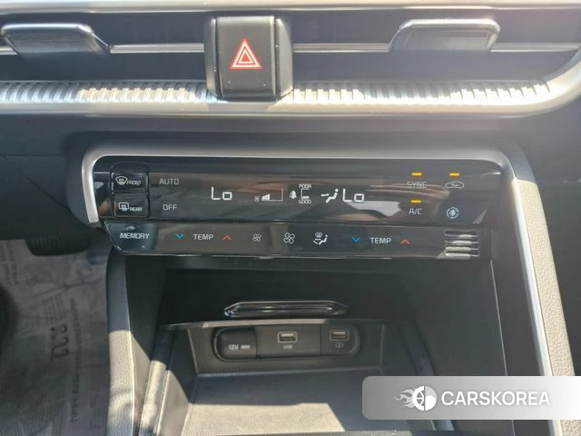 Kia K5 3rd generation 2023 Серый из Кореи, фото 2