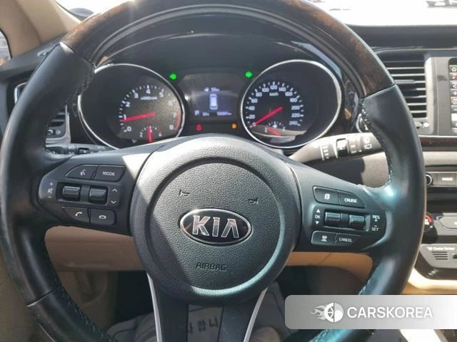 Kia The New Carnival 2019 Черный из Кореи, фото 2