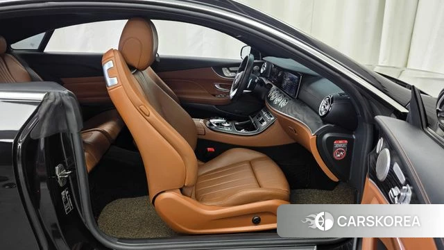Mercedes-Benz E-Class W213 2019 Черный из Кореи, фото 2